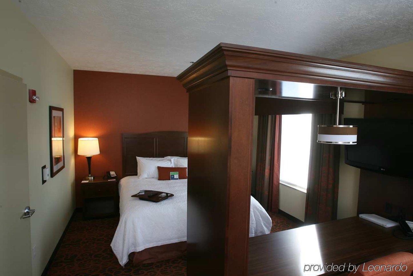 Hampton Inn & Suites Fargo Medical Center الغرفة الصورة