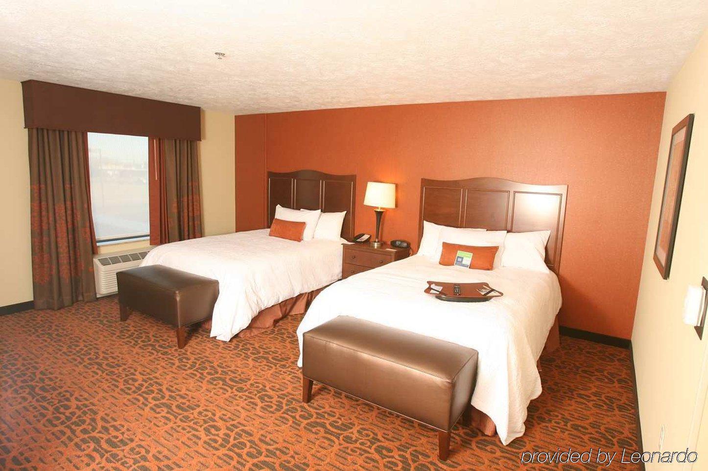 Hampton Inn & Suites Fargo Medical Center الغرفة الصورة