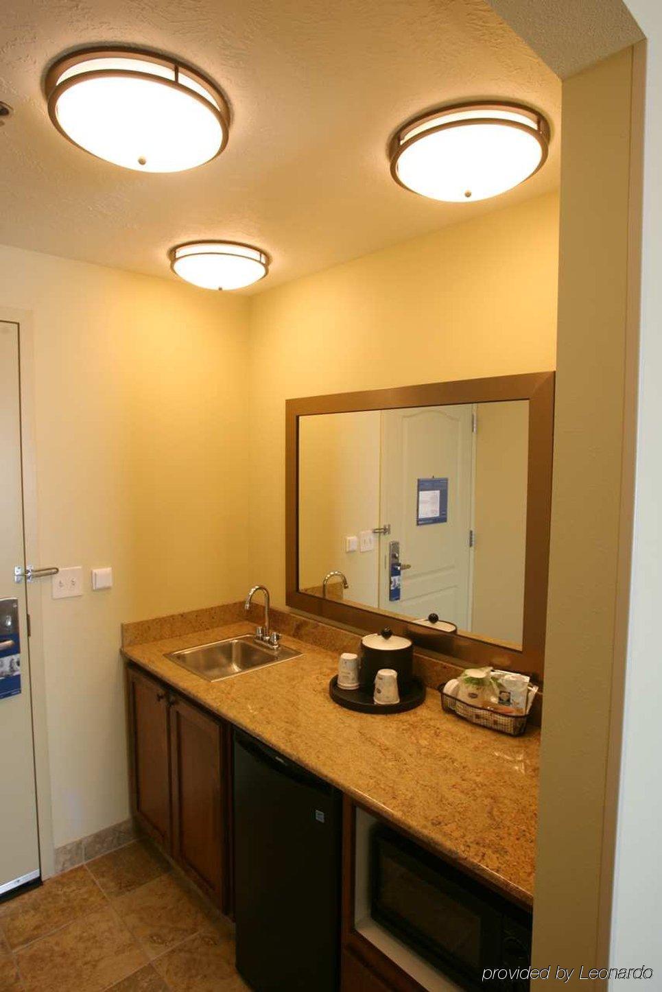 Hampton Inn & Suites Fargo Medical Center الغرفة الصورة